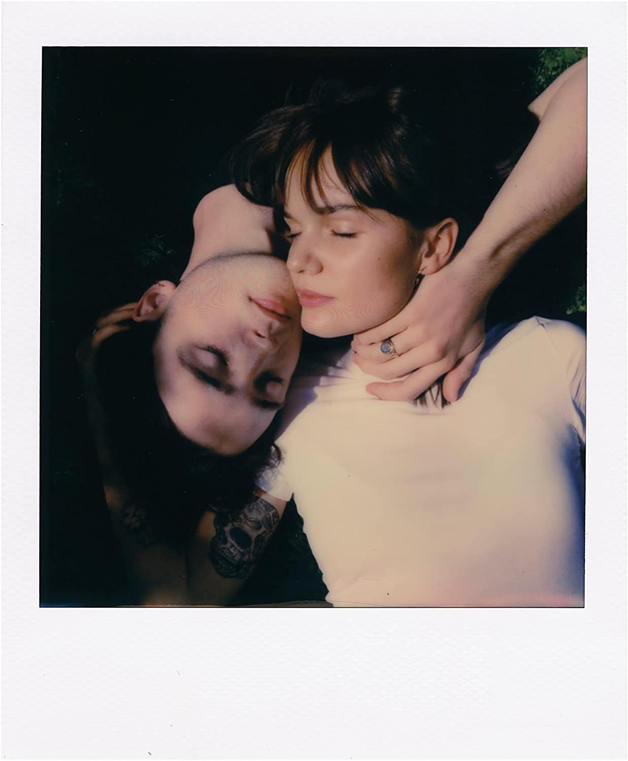 One-Step 600 Instant Camera - Image 6